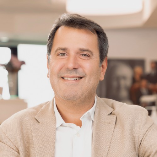 Àlex García-Faura, MD